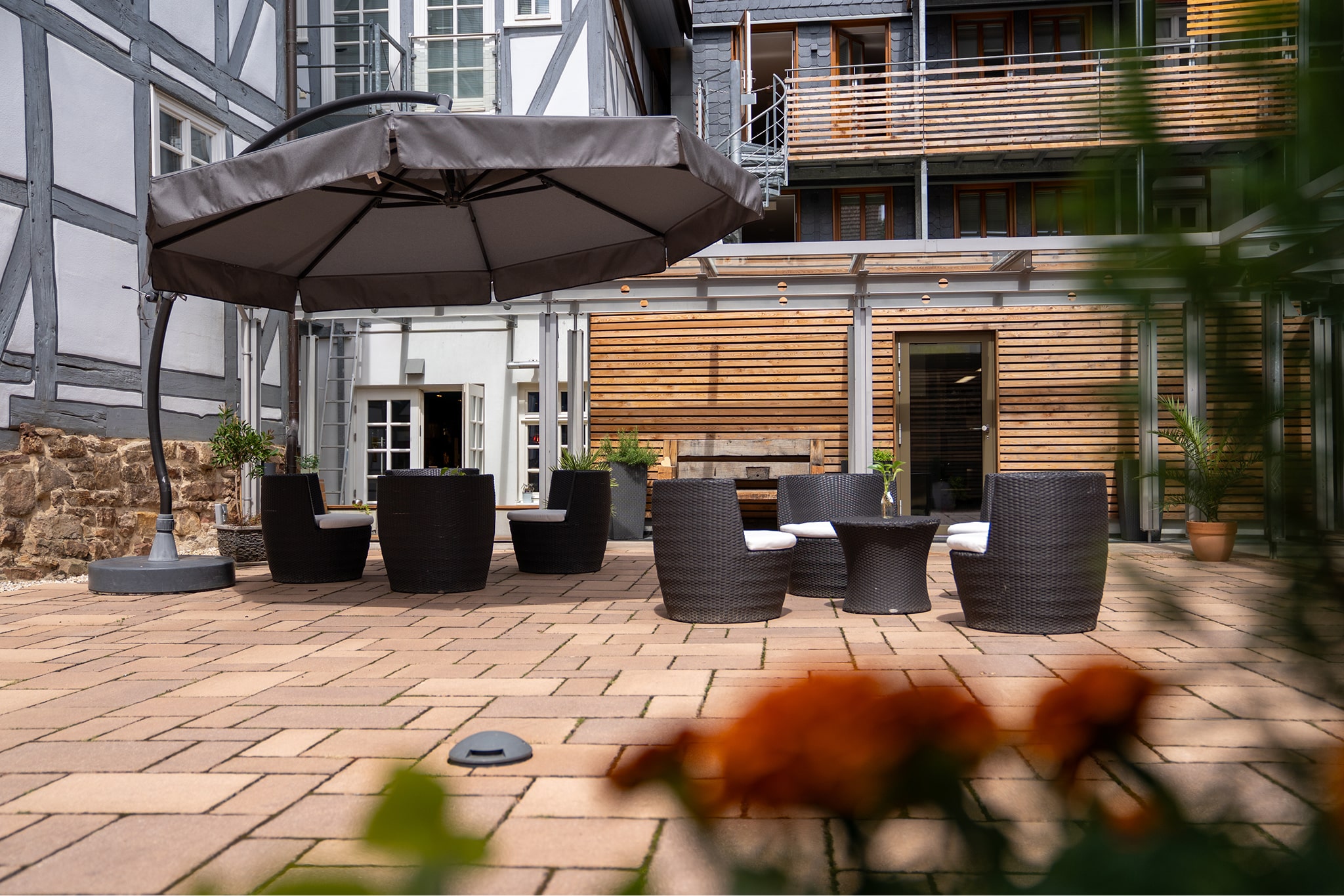 CENTRINUM Altstadt-Hotel Terrasse Sitzelemente